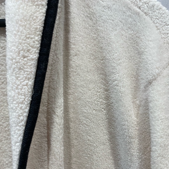 GOLDESSENCE Women's winter wool robe, with strap. ONE SIZE. - Picture 9 of 13